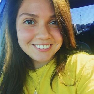 Meet your Posher, Melissa